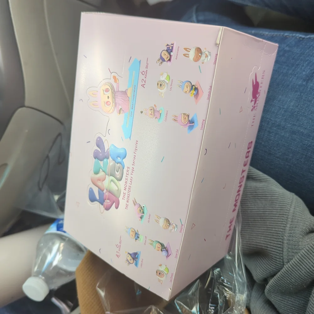 1 New Random Blind Box Figure Toy